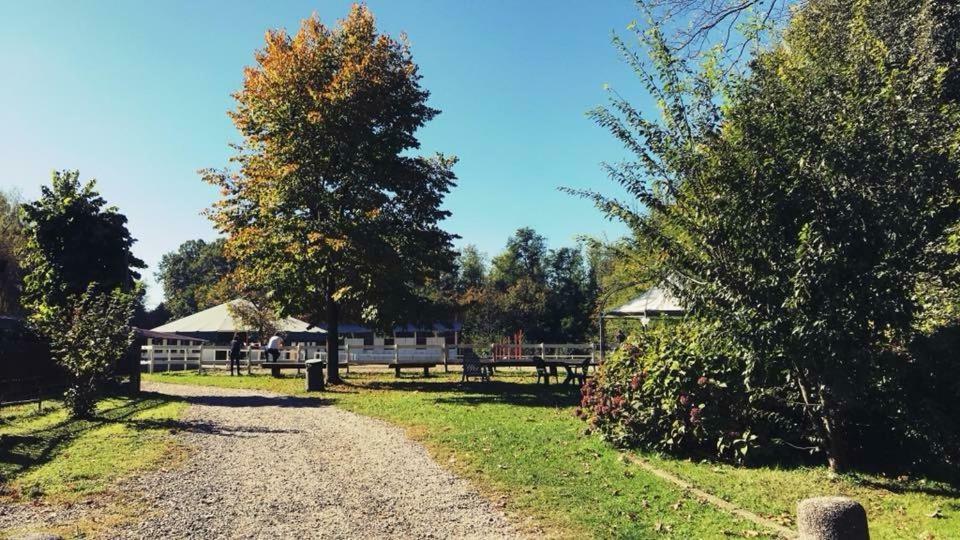 Agriturismo La Fornace Centro Ippico Como Exteriör bild