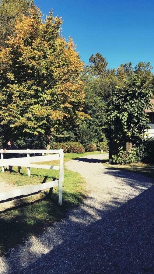 Agriturismo La Fornace Centro Ippico Como Exteriör bild